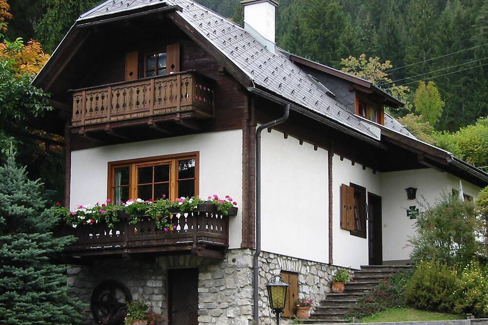 Seewiesen Hütte | Weissensee | Kärnten in Weissensee, Oberkärnten