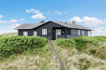 Ferienhaus mit Meerblick für 6 Personen, mit Sauna und Ausblick in Henne Strand