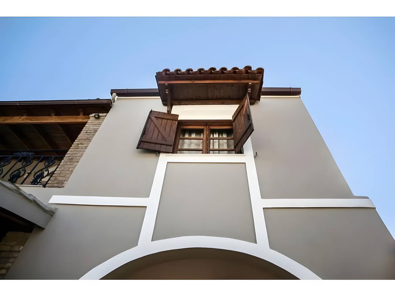 Apartamento 'Corfu Club Executive Suite' con piscina compartida, Wi-Fi y aire acondicionado in Limni (Corfú), Corfú