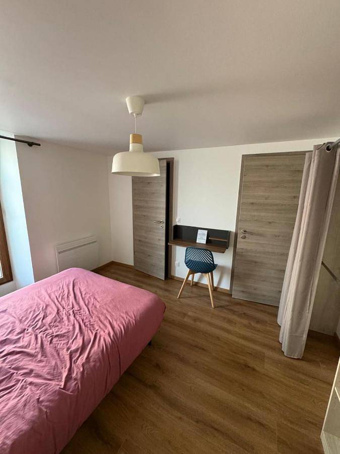 Appartement de vacances entier, Double Room in Vandœuvre-lès-Nancy, Région de Nancy