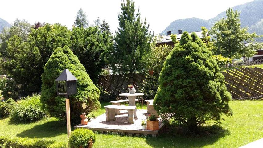 Ferienwohnung für 5 Personen, mit Terrasse und Garten sowie Ausblick in Lofer - 2