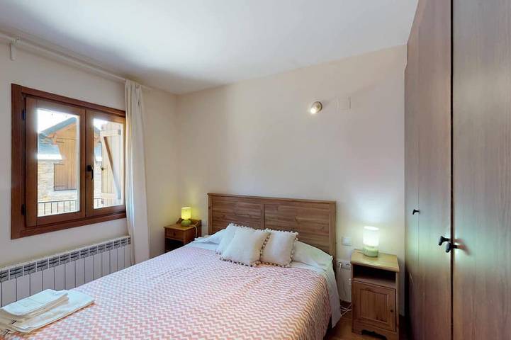 Ganze Wohnung, Cantero 22 - tucasaenlospirineos in Escarrilla, Sallent de Gállego