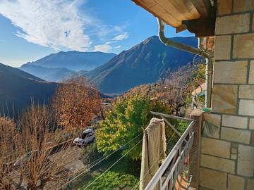 Gîte pour 2 personnes, avec vue et balcon à Clans (jeu)