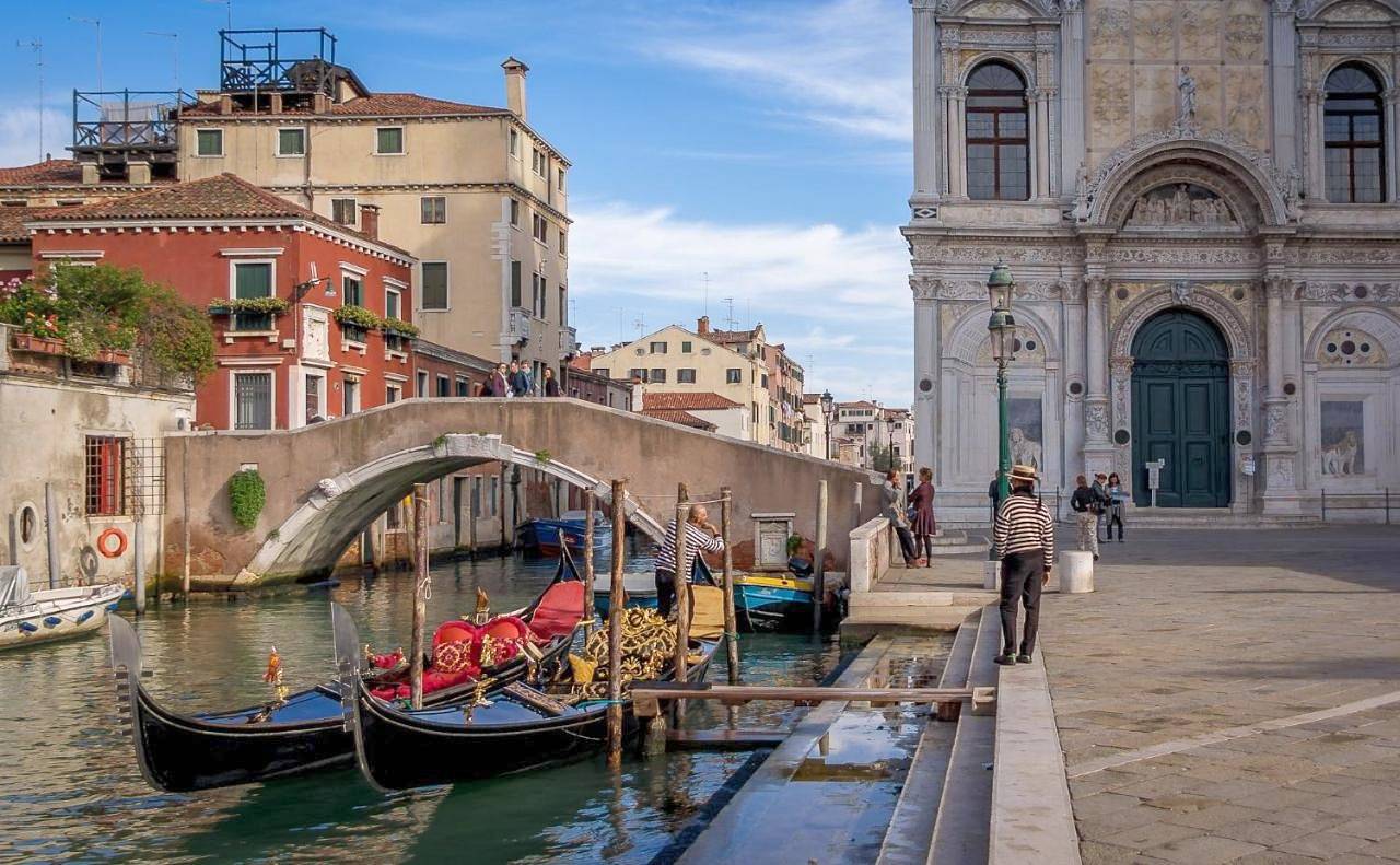 Canal Dream cosy apartment with canal view in Venedig, Lagune von Venedig