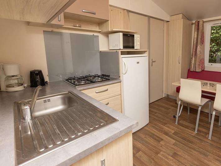 Mobil home pour 4 personnes, avec bassin pour enfant, animaux acceptés à Gap - 3