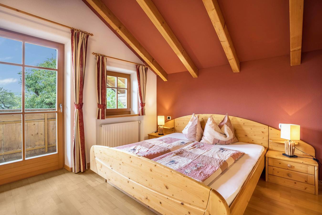 Ganze Wohnung, Moderne Ferienwohnung "Oberplunerhof - Kronplatz" mit Wlan und Balkon in Getzenberg, Kiens