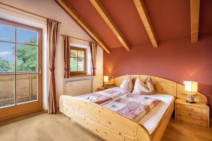 Ganze Wohnung, Moderne Ferienwohnung "Oberplunerhof - Kronplatz" mit Wlan und Balkon in Getzenberg, Kiens