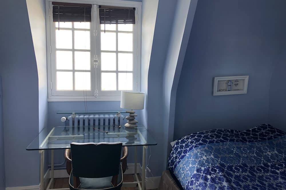 Typisch Normandisch huis met uitzicht op het strand - uitzicht op zee - grote tuin - dicht bij winkels in Benerville-sur-Mer, Lisieux en omgeving
