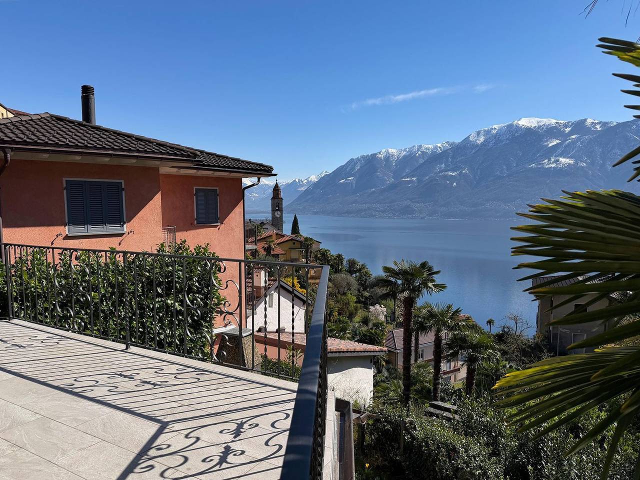 Appartamento intero, Molino Vecchio holiday apartment with stunning mountain views in Ronco sopra Ascona, Alpi Ticinesi e del Verbano