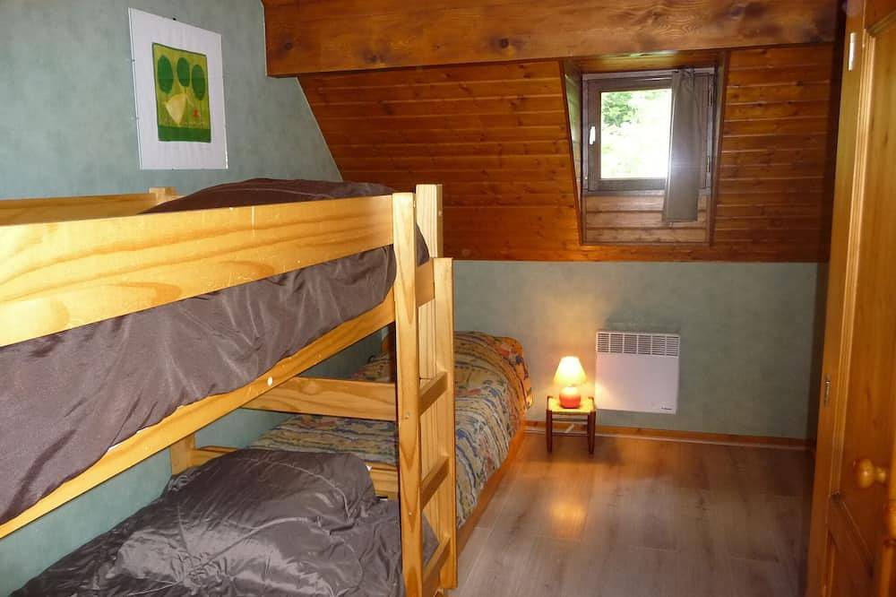 Maison confortable en pierre , proximité Piau Engaly et réserve du Néouvielle. in Aragnouet, Parc national des Pyrénées
