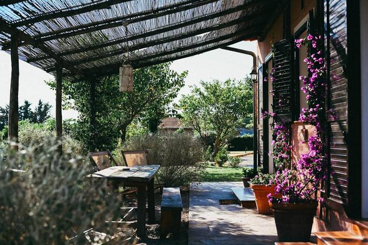 Agriturismo per 3 persone, con panorama e giardino in Capalbio