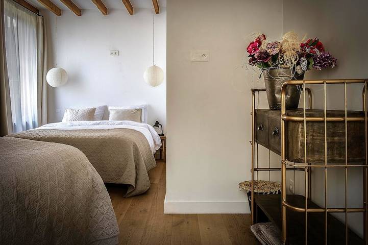 Location de vacances pour 12 personnes, avec jardin et jacuzzi à Lommel - 3