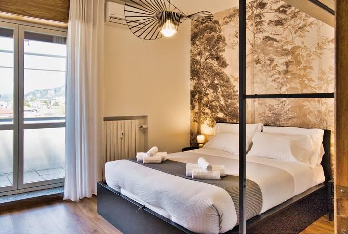 Apartamento entero, Skyline Lake view in the heart of Lecco in Lecco, Alpes de Bérgamo Occidental