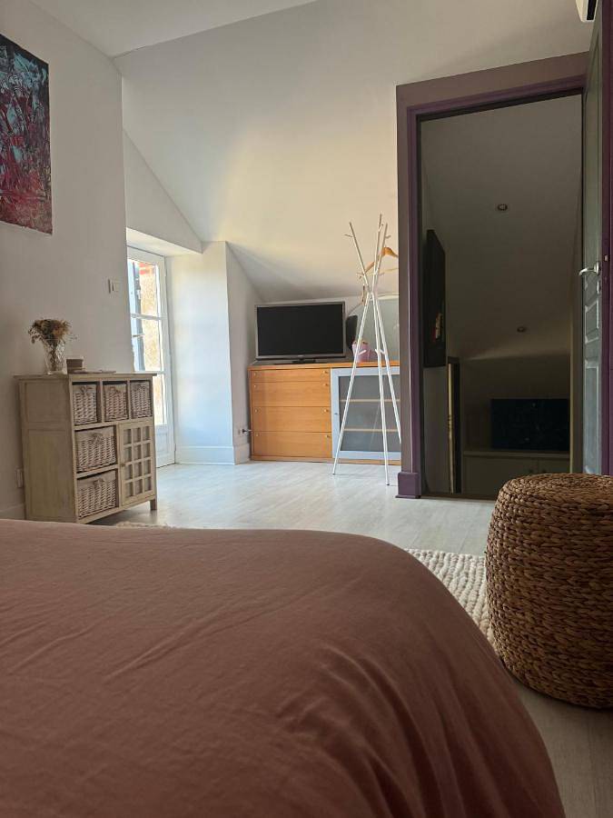 Maison d’hôte pour 2 personnes, avec Terrasse et Jardin dans Saint-Amand-Montrond - 4