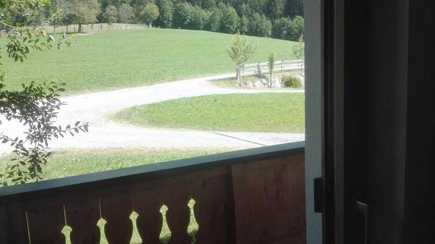 Ferienwohnung für 2 Personen, mit Balkon und Garten sowie Ausblick in Oberndorf in Tirol - 2
