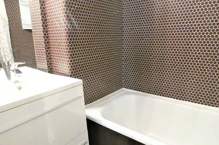 Entire apartment, Spacious T3 for 8, Piau-Engaly, terrace, 2 bedrooms, elevator, ski locker in Piau-Engaly, Aragnouet