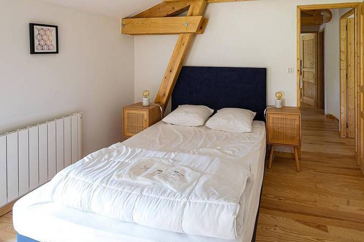Gîte pour 15 personnes, avec terrasse, animaux acceptés à Les Salles - 3