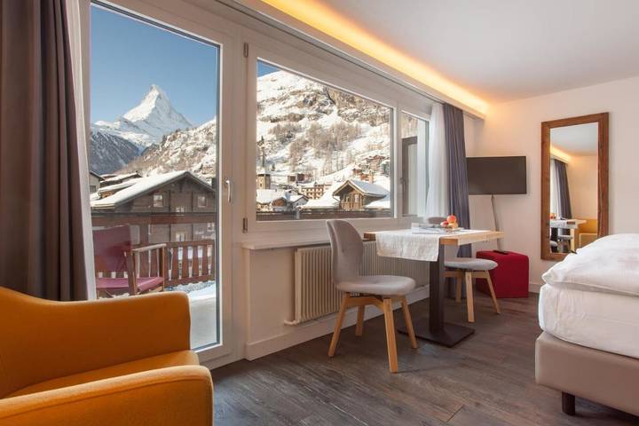 Hütte für 2 Personen, mit Garten und Sauna sowie Whirlpool, mit Haustier in Zermatt