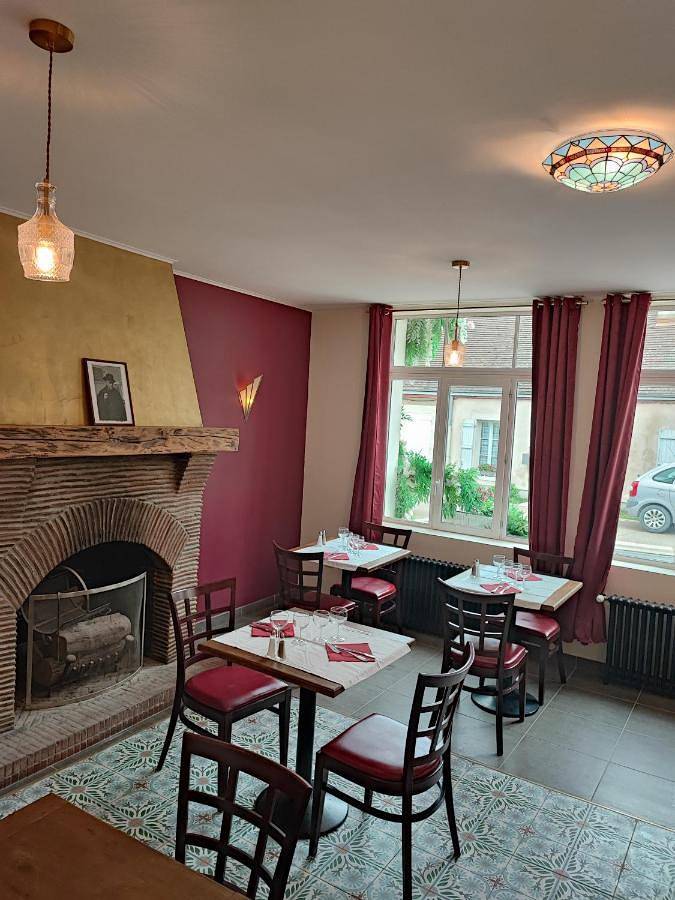 Hôtel pour 2 personnes, avec terrasse, animaux acceptés à Saint-Benoît-sur-Loire