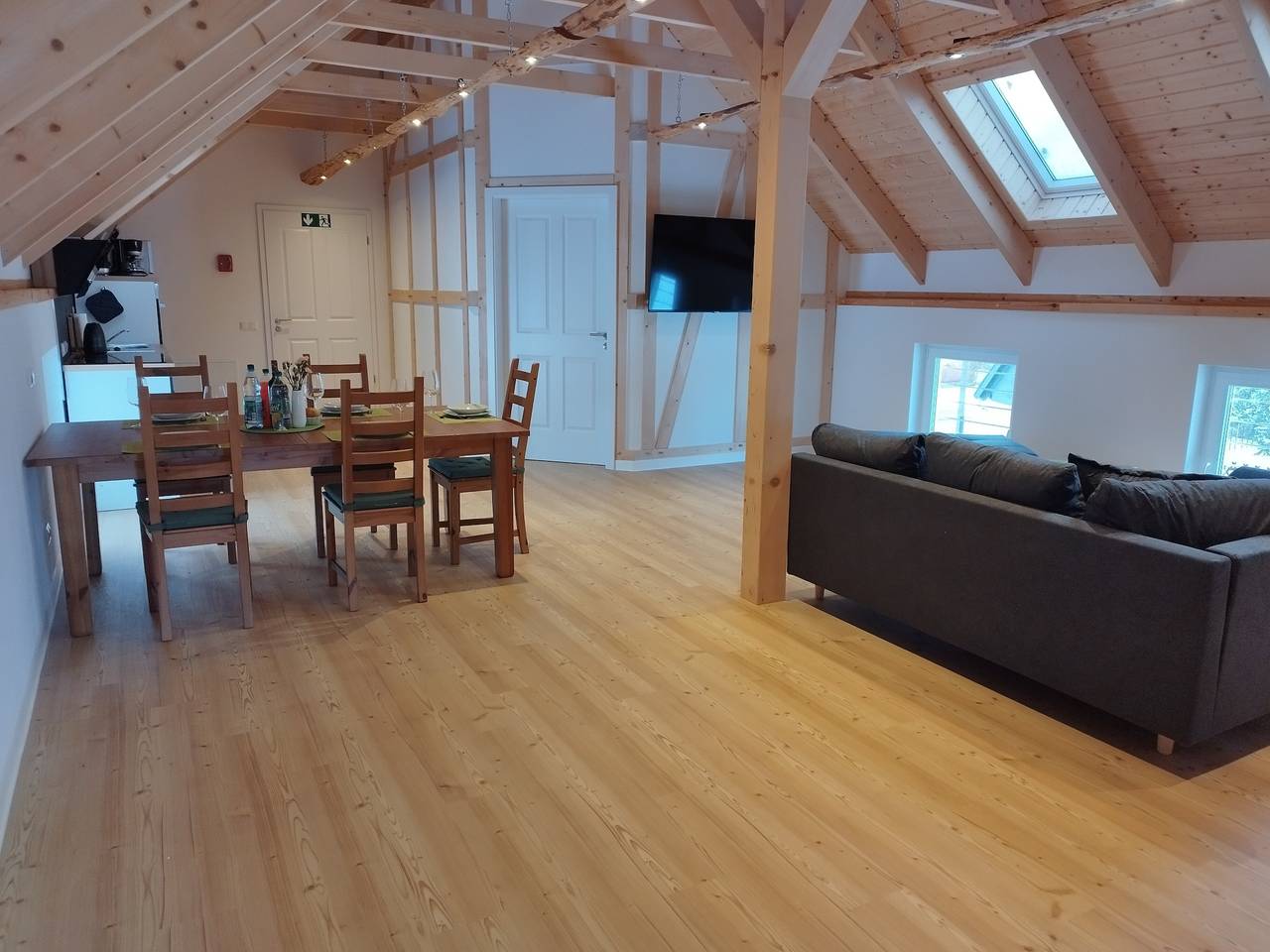 Ganze Wohnung, Ferienwohnung 'Kleine Auszeit 1' mit Privatterrasse und Wlan in Forst (Lausitz), Lausitz