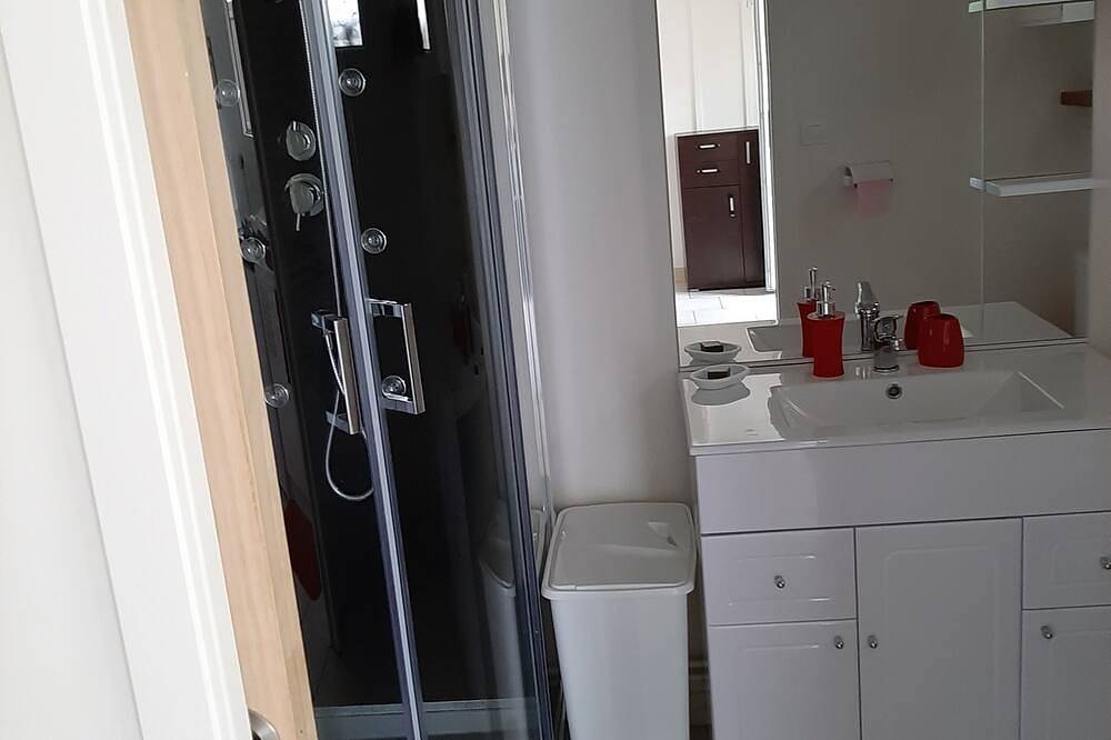 Appartement entier, Meublé25m2 in Nogent-sur-Seine, Aube