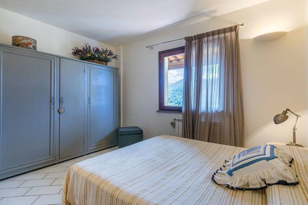 Entire apartment, Beautiful apartment for 4 guests with A/C, Wifi, Tv and terrace in Castagneto Carducci, Etruscan Coast