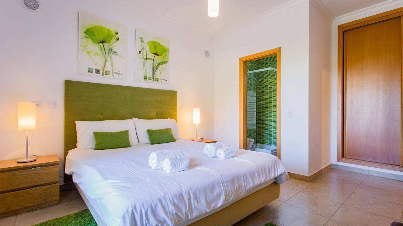 Apartamento inteiro, Two-Bedroom Apartment in São Sebastião, São Gonçalo de Lagos