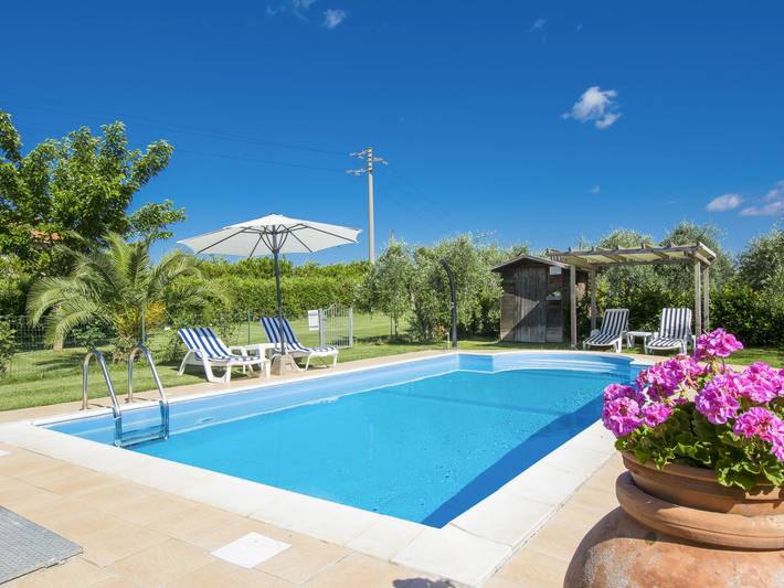 Ferienhaus für 6 Personen, mit Terrasse und Garten in Cecina - 3