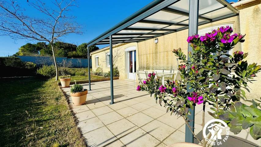 Gîte pour 6 personnes, avec jardin à Carcassonne - 2