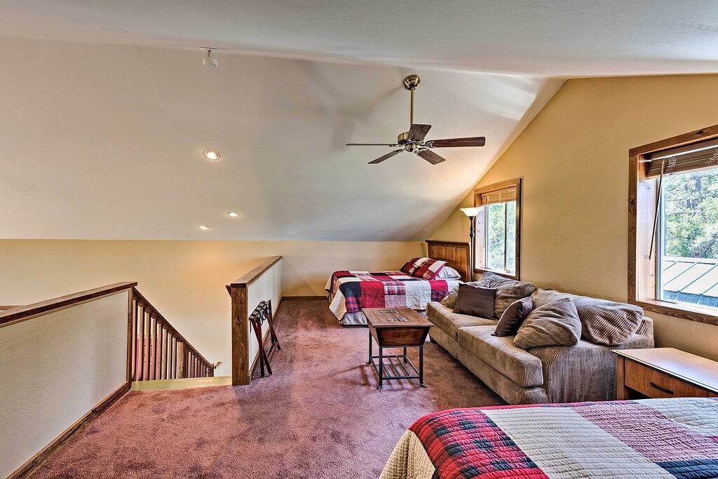 Mtn-View Hilltop Hideaway w/ Deck in Show Low in Show Low, Navajo County