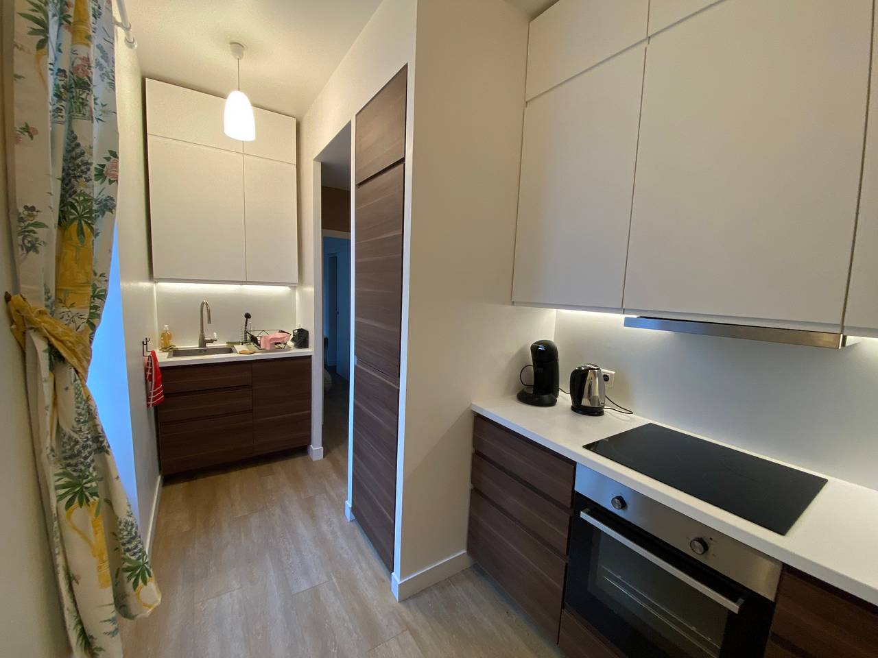 Appartement entier, Appartement 'Château De Versailles 800m À Pied' avec Wi-Fi in Versailles, Yvelines