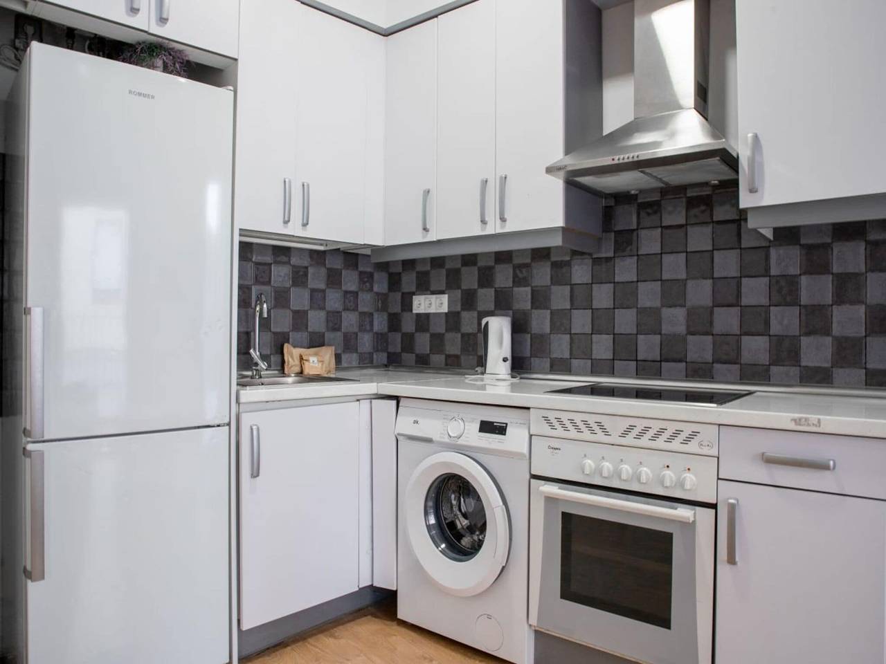 Appartement entier, Gran Vía I, 3 chambre, 8 personnes, wifi gratuit in Centro (Madrid), Madrid