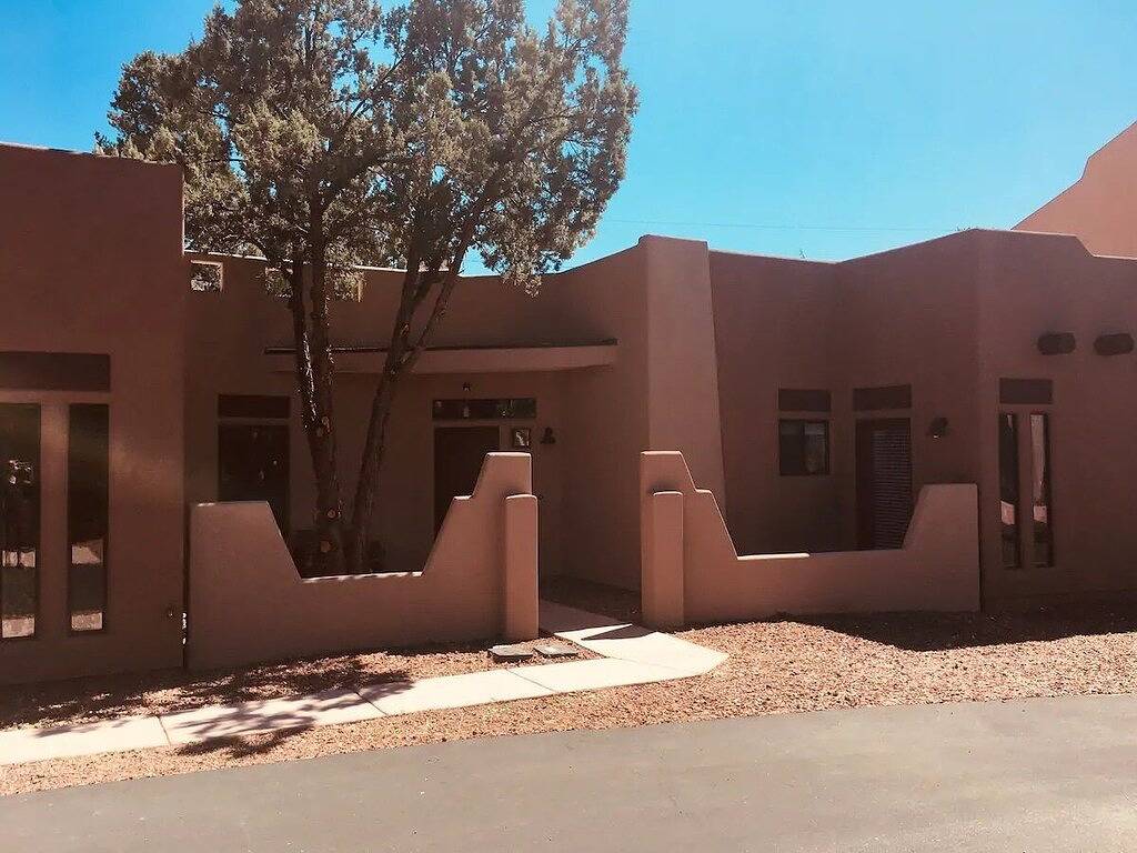 Sedona Beautiful Villa: Spacious 3-bedroom retreat in Village of Oak Creek. in Oak Creek, Oak Creek Canyon