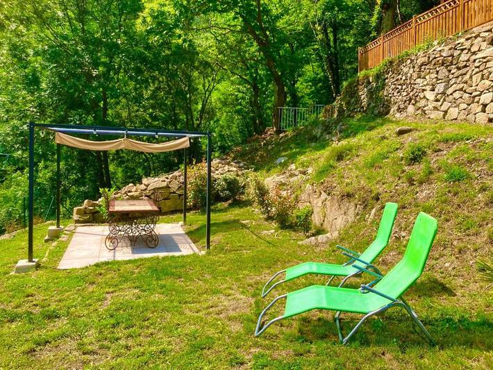 Location de vacances pour 5 personnes, avec vue et jardin à Asperjoc - 4