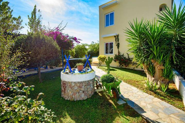 Chambre d’hôte pour 2 personnes, avec jardin ainsi que balcon et vue dans Rhodes - 3