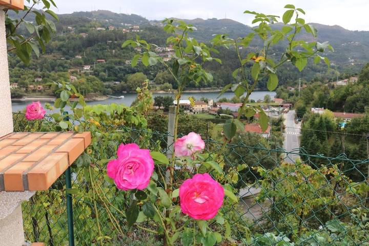 Gîte pour 8 personnes, avec vue et jardin dans Rio Caldo - 3
