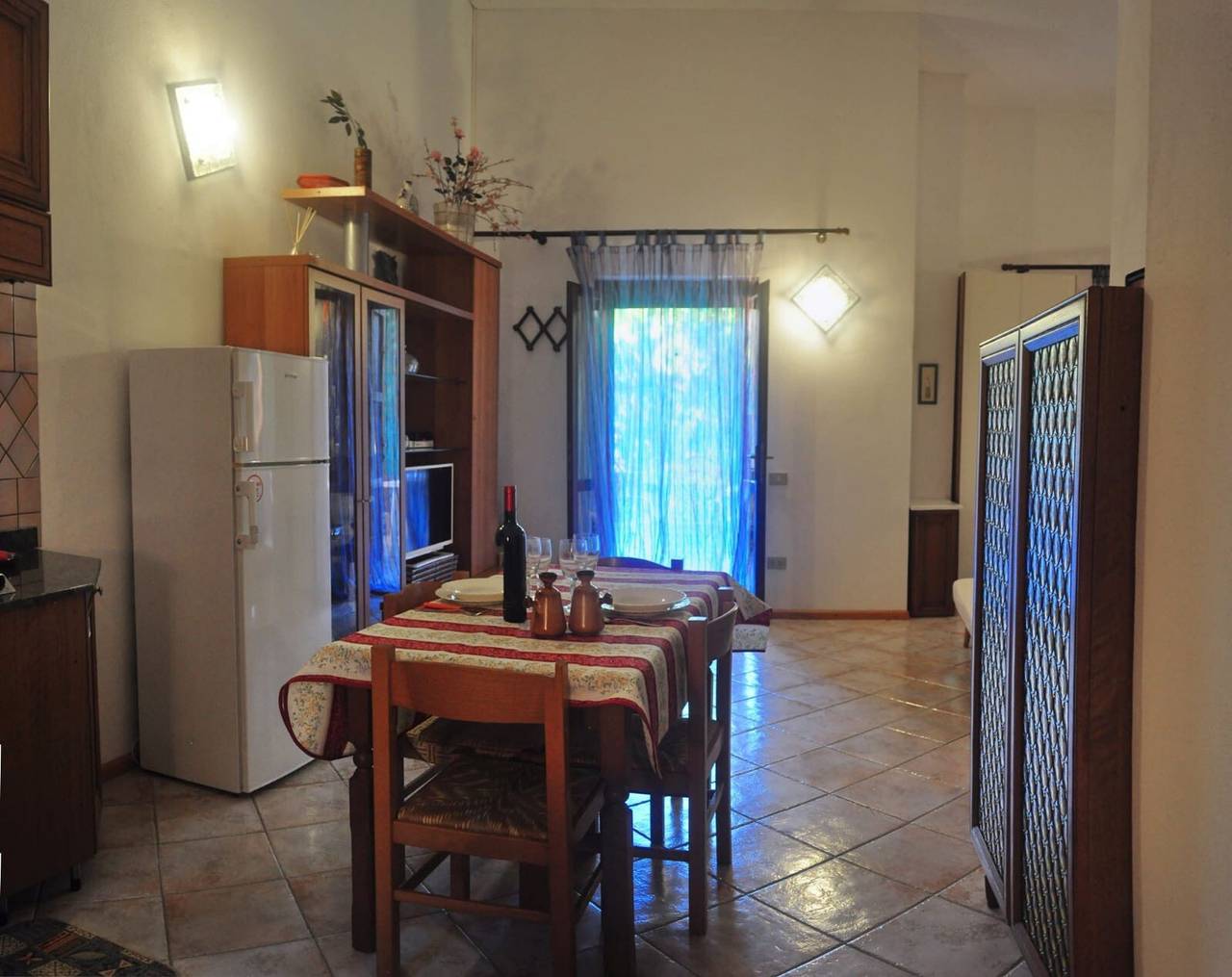 Casa vacanze 'Giorgina- Is Arenas' con terrazza privata e Wi-Fi in Is Arenas, Narbolia