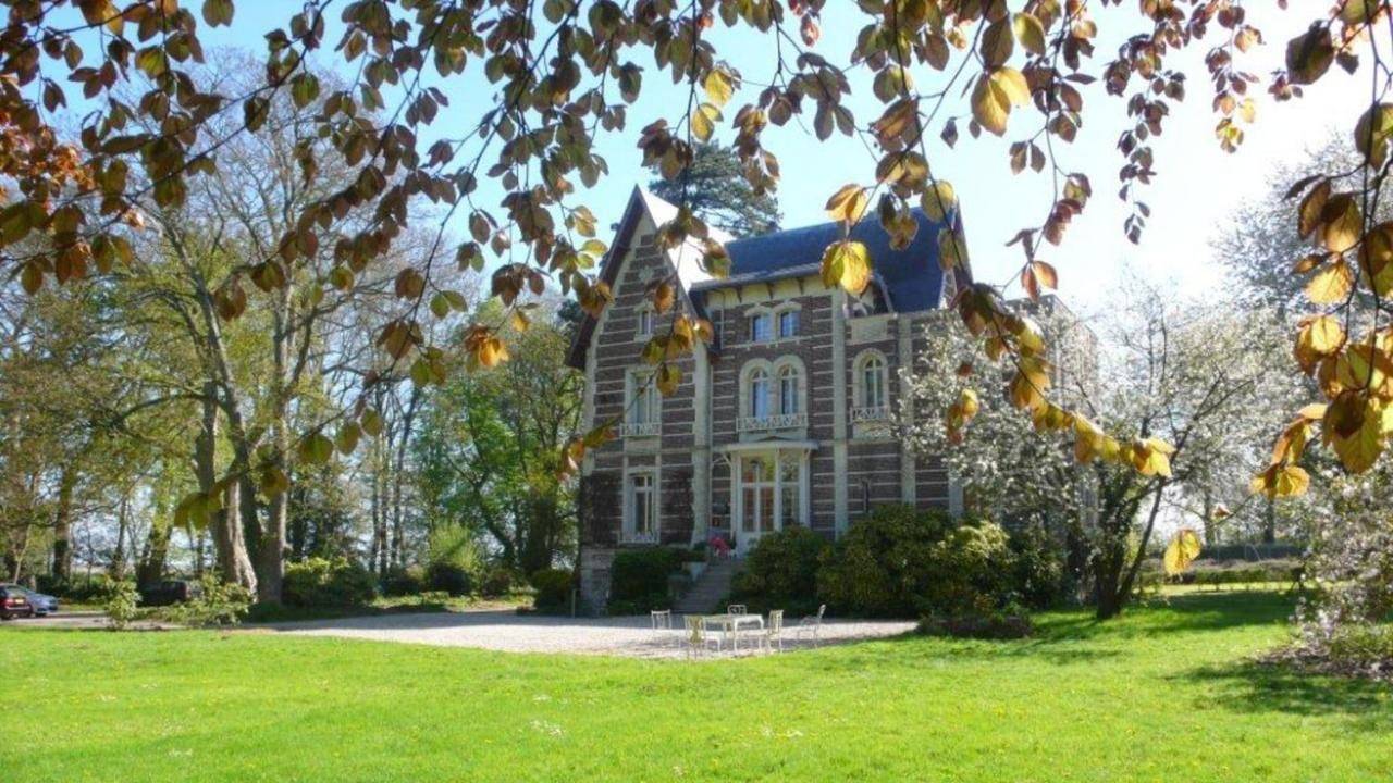 Chalet Du Bel Event in La Chapelle-sur-Dun, Région de Dieppe