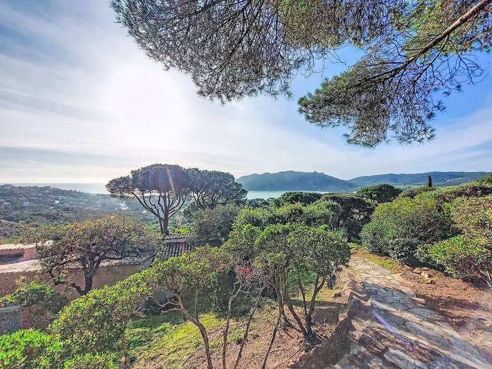 Gîte pour 6 personnes, avec jardin et terrasse dans Santa Giulia - 2