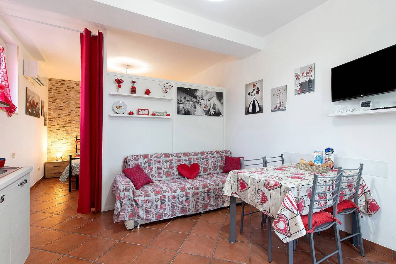 Appartement entier, Appartement 'Casacampagna San Gabriele' avec terrasse partagée, Wi-Fi et climatisation in Locorotondo, Province de Bari