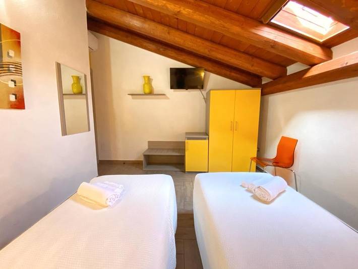 Maison d’hôte pour 2 personnes, avec jardin et terrasse à Cabras - 4