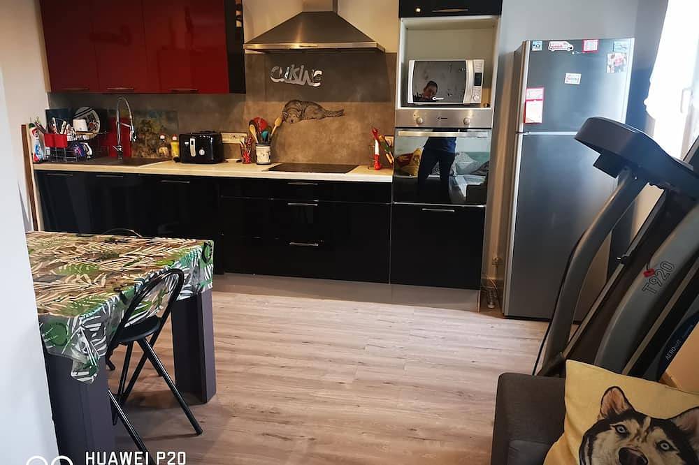 Ruhige Wohnung oberhalb einer Villa in Pégomas, Cannes und Umgebung
