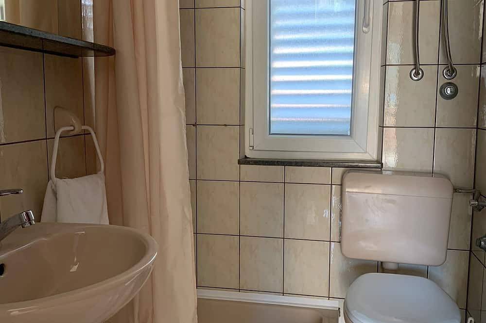 Apartamento entero, Apartamento para dos personas en la playa Slano, Dubrovnik (A-4744-b) in Slano, Condado de Dubrovnik-Neretva