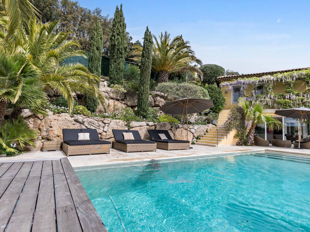 Wunderschöne Luxusvilla mit Pool und Meerblick in Sainte-Maxime, Mittelmeerküste (Frankreich)