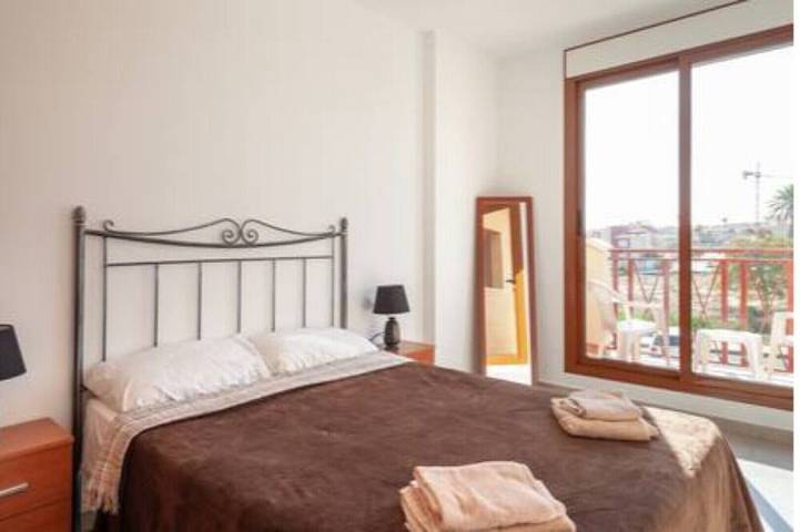 Flaggschiff Private Villa 3bed + Pool - für 6 Mazarron (Free WIFI & Air-con)! in Puerto de Mazarrón, Mazarrón
