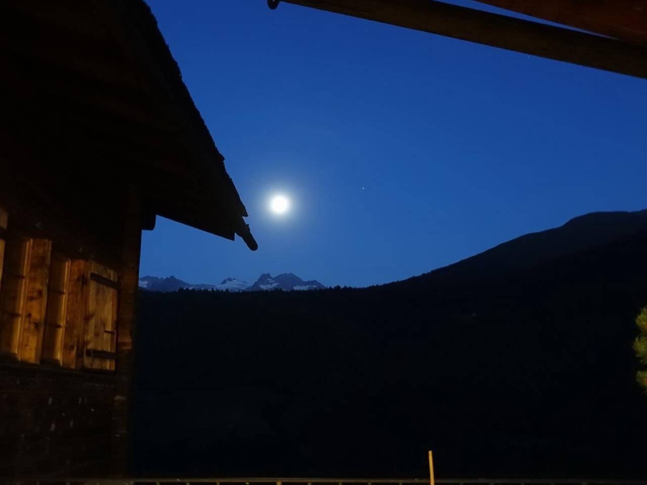 Chalet 'Casa Muraun' mit Bergblick in Disentis, Surselva