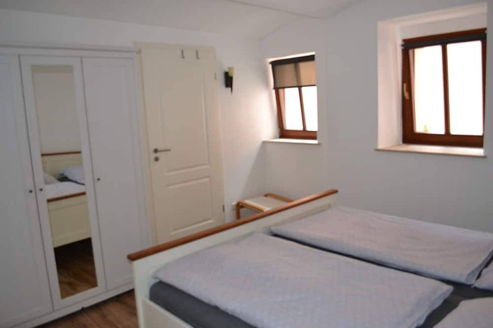 Ganze Wohnung, Ferienwohnung im  Bauernhaus im wunderschönen Maxen in Müglitztal, nahe Dresden. in Müglitztal, Osterzgebirge