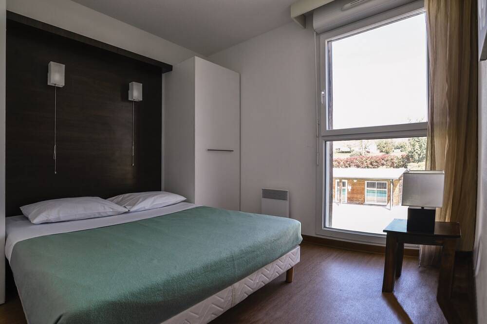 Appartement entier, Appartement 1 chambre (2/4 pers) - linge inclus in Montréal (Gers), Gers