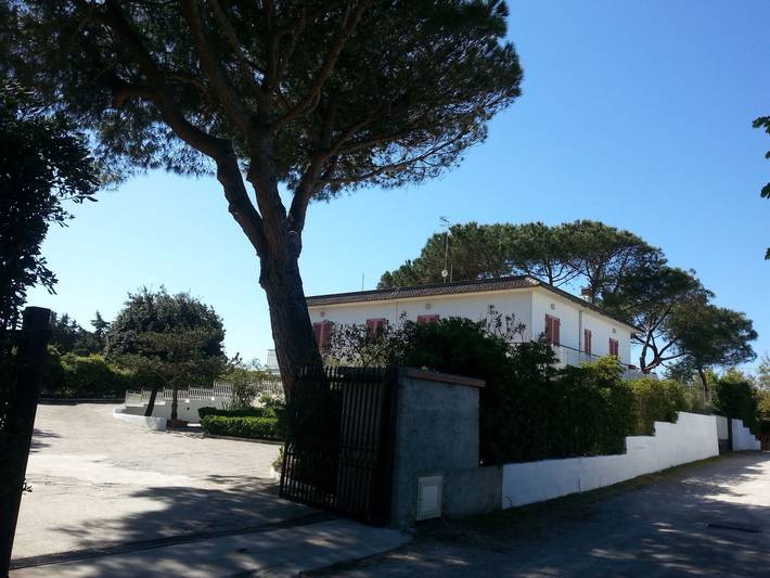 Entire apartment, 60 qm im Golf von Gaeta in Marina di Minturno, Minturno