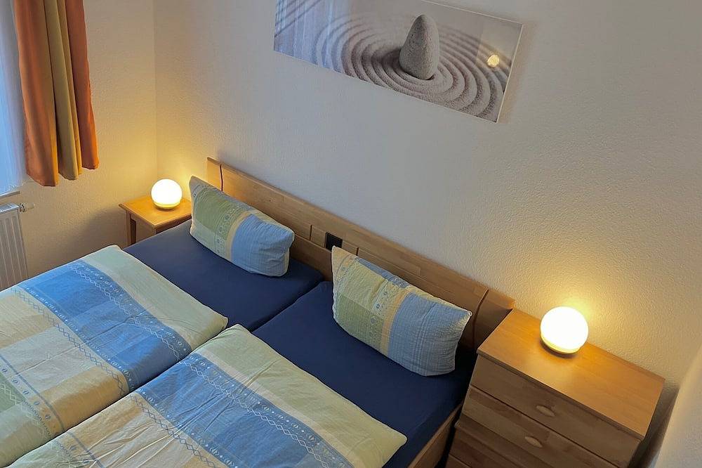 Ganze Wohnung, Ferienwohnung Auszeit am Kurpark von Bad Berka, Parkplatz, Wlan, Balkon in Bad Berka, Weimarer Land